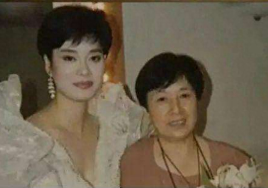 毛阿敏个人简历(毛阿敏经典歌曲)插图7