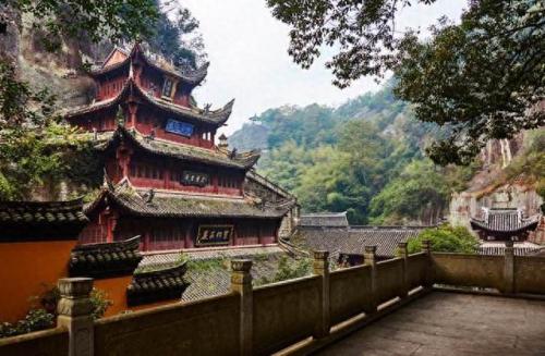 新昌寺庙排名前十(南昌最灵的寺庙排名)插图1