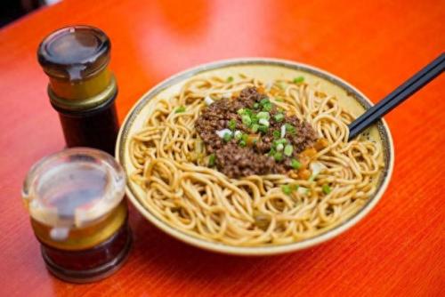 十大民族小吃排名前十(牡丹江必吃十大小吃)插图2