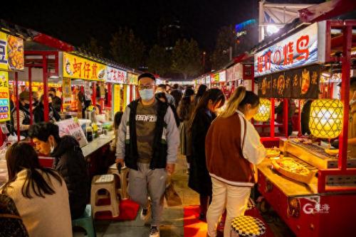 青岛夜市排名前十(青岛七大夜市排名)插图6