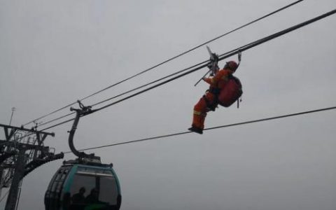 空中飞人是什么意思(空中飞人是什么招式)