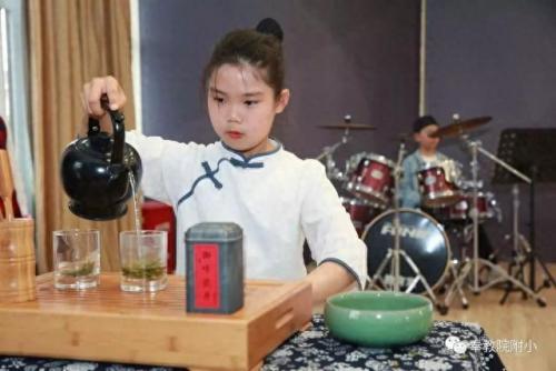 彩虹的微笑舞蹈串词(舞蹈彩虹的微笑串词怎么写)插图5