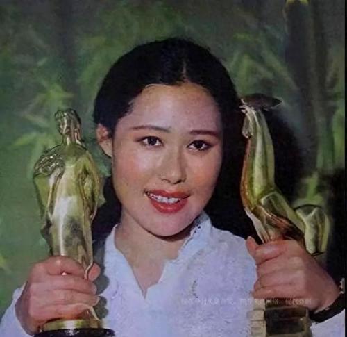 翻车演员排名前十(拍戏翻车搞笑现场)插图1