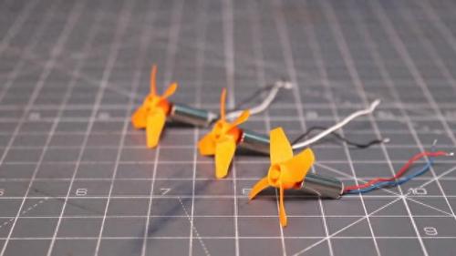 飞盘制作方法(手工飞盘制作幼儿园)插图8