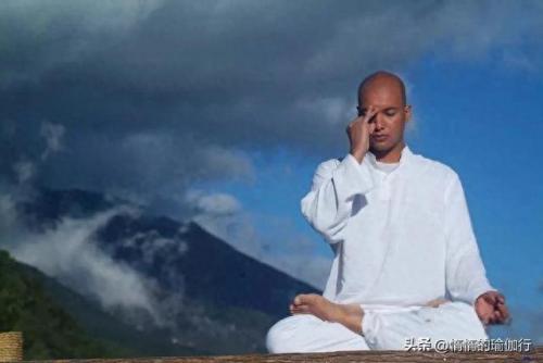 上海悠季瑜伽(悠季瑜伽和梵音瑜伽哪个好)插图