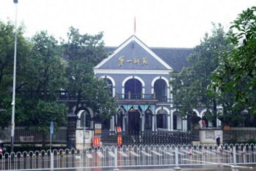 荆州高中学校排名榜前十(荆州重点高中前十名)插图