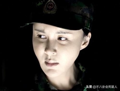 萧亚轩 整容(18岁萧亚轩照片)插图19