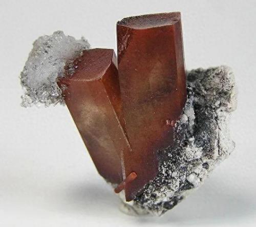石头硬度排名前十(莫氏硬度超过9不透光是啥石头)插图53