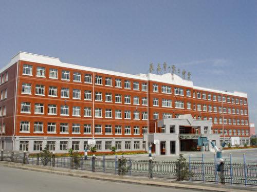 长春市中学颜值排名前十(长春最好中学之一)插图5