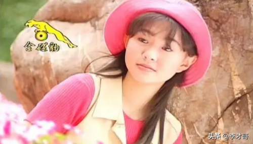 一个人的精彩mv(一个人的精彩萧亚轩mv)插图13