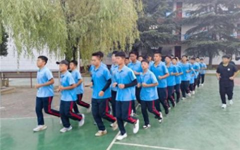 戒网瘾中心排名前十(武汉青少年网瘾戒除中心)