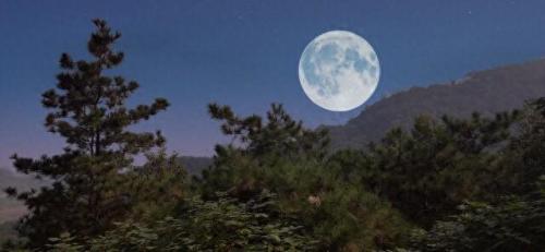 孤月沧浪河汉清下一句(我与春风皆过客你携秋水揽星河)插图6