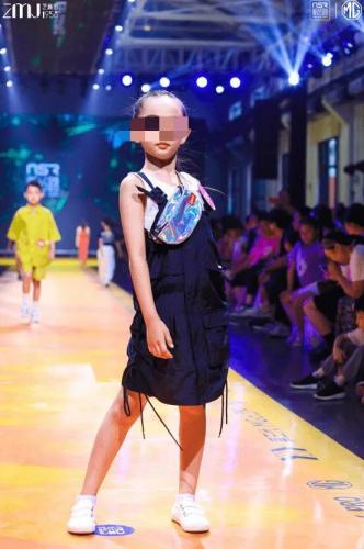 一根绳三点泳衣(女式小三点式泳衣)插图3