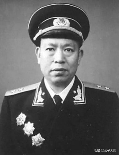 开国将军名单(开国中将)插图28