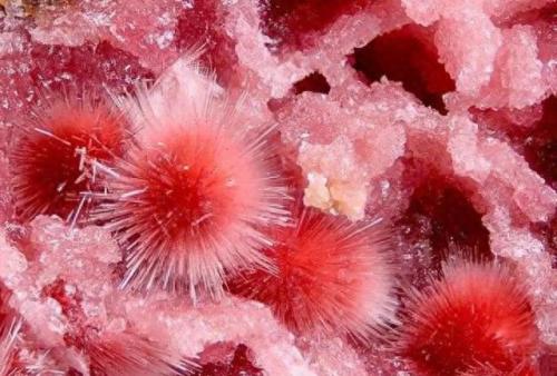 石头硬度排名前十(莫氏硬度超过9不透光是啥石头)插图40