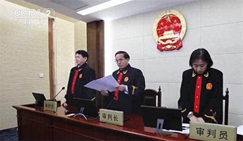 国内高空挑战第一人失手坠楼(极限高空挑战失手视频)插图