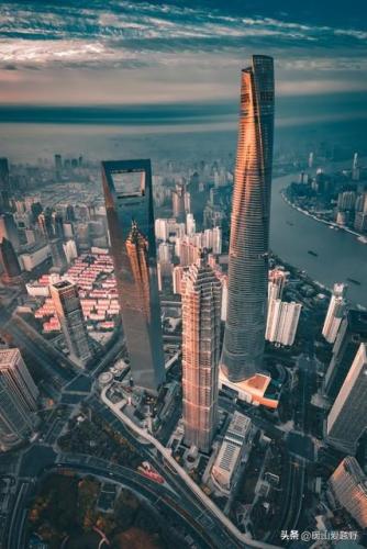 中国城市最高山峰排名前十(最高的十座山峰城市)插图2