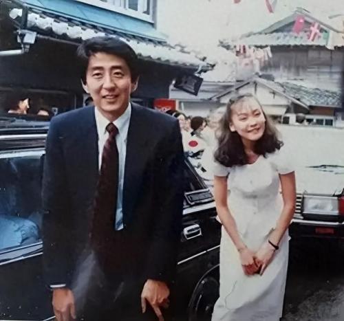 安培晋三简介(安倍晋三是谁杀的)插图3