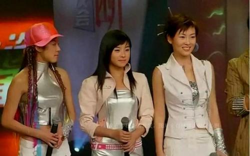历年女生名字排名前十(女生游戏名字简短温柔)插图4