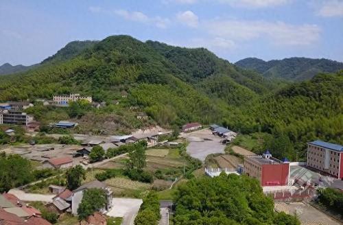 内蒙古优质竹地板排名前十(山友竹地板室内价格表)插图