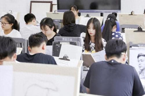济南美术课程加盟排名前十(济南美术十大培训机构)插图3