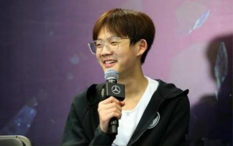 lol潘森出装s11(lol11.8版本辅助潘森出装)