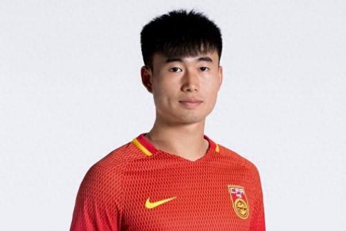中国足球梯队排名前十球员(中国足球队员名单最新排名)插图3