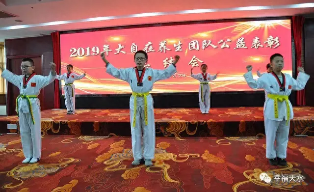 胡元君(空姐出轨24次丈夫还不愿离婚)插图13