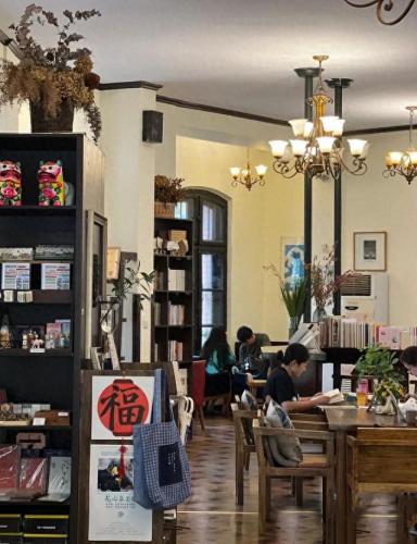青岛书店排名前十(附近书店地址查询)插图5