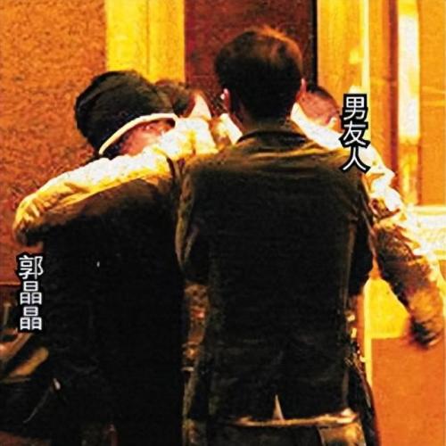 郭晶晶霍启刚恋爱史(霍启刚追妻全过程)插图24