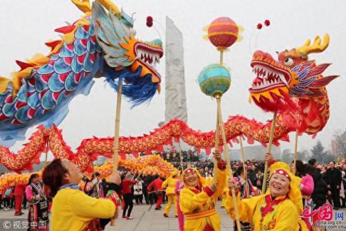 五彩缤纷是什么生肖-(五彩缤纷打一数字)插图