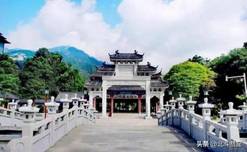 惠州好玩街区排名前十(惠州33号青年街区)插图1
