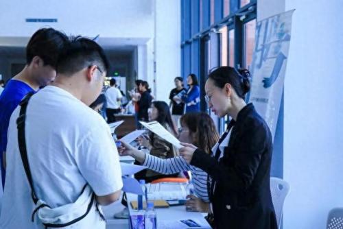 烟台人才招聘会(烟台重点大学招聘会)插图5