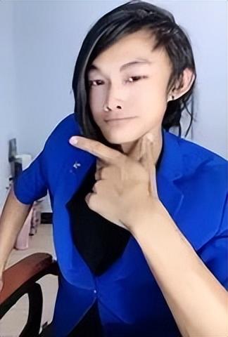 蓝色妖姬皮小浪图片(蓝色妖姬图片)插图47