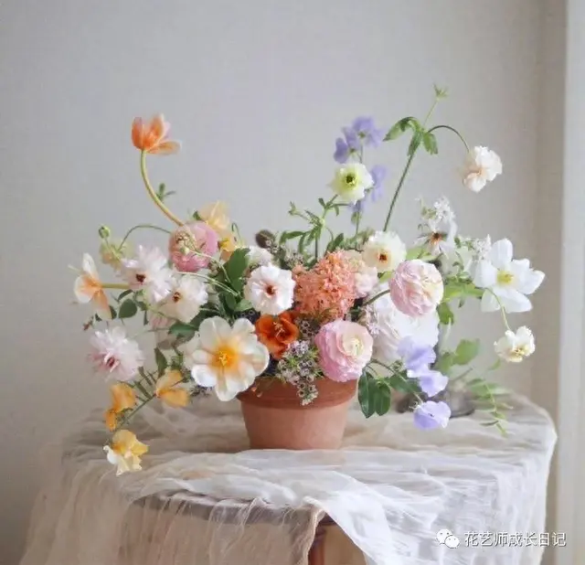 仙女插花是什么意思(网络用语仙女插花的意思)插图1
