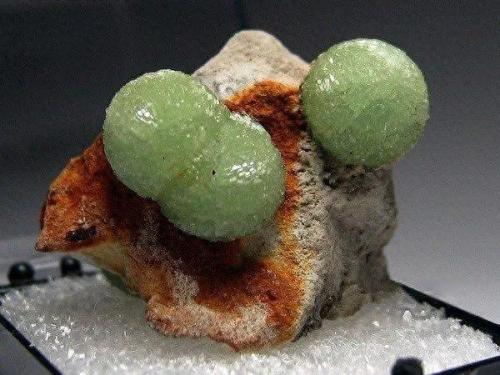 石头硬度排名前十(莫氏硬度超过9不透光是啥石头)插图26