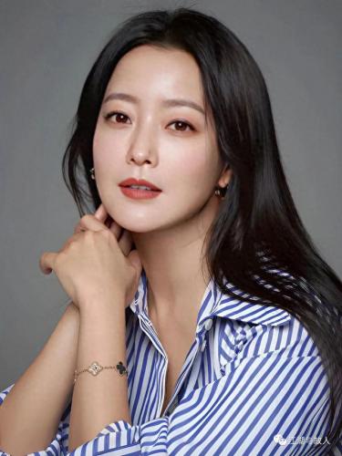 瘦身韩国女星排名前十(很瘦的韩国女星名字)插图19