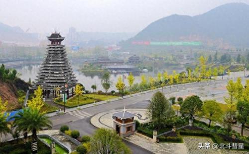 凯里广场美食排名前十(凯里美食一条街最火爆生意)插图13