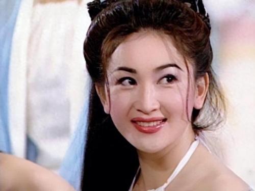 狂操大奶妹(美国美女与野兽动作片)插图13