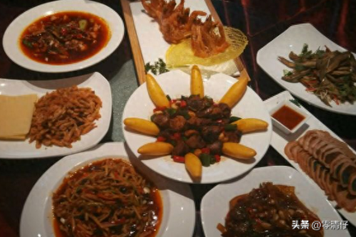 泰山最美饭店排名前十(泰山特色饭店排行榜)插图9