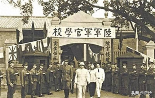 全国国歌排名前十(歌曲国歌完整版)插图9
