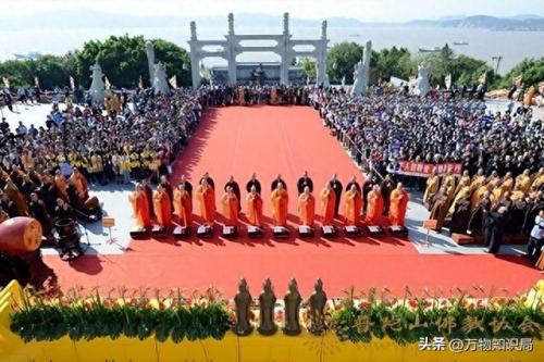 下跪图片(男人下跪认错图片)插图3