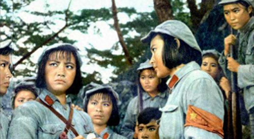 你不是三个月前的野姑娘(你不是三个月前的野姑娘下句)插图1