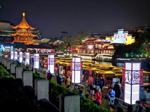 南京夜市酒吧排名前十(南京外人多的酒吧)插图