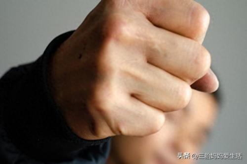 我们的任务就是确保你不被打的(我的任务就是保证你不被打)插图1