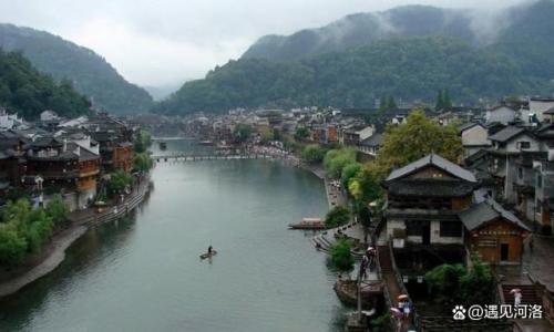 汗牛充栋的典故(汗牛充栋和浩如烟海区别)插图2