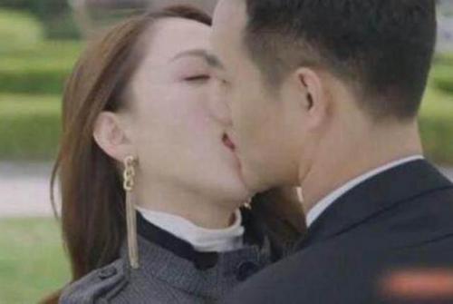 杨贵妃秘史吻戏(大唐情史惊艳片段吻戏)插图3