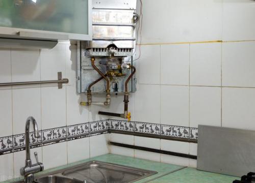 家用热水器(家用热水器选多少升)插图9