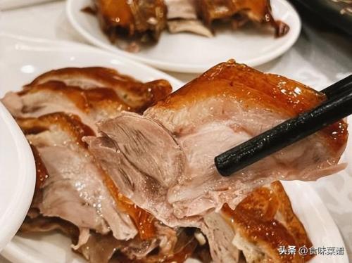 北京烤鸭哪里好吃(全聚德烤鸭多少钱一只)插图6