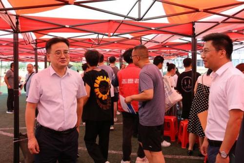 湖北生态工程职业技术学院(湖北生态工程职业技术学院宿舍)插图1